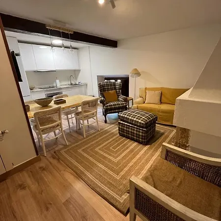 Casa Perelada *